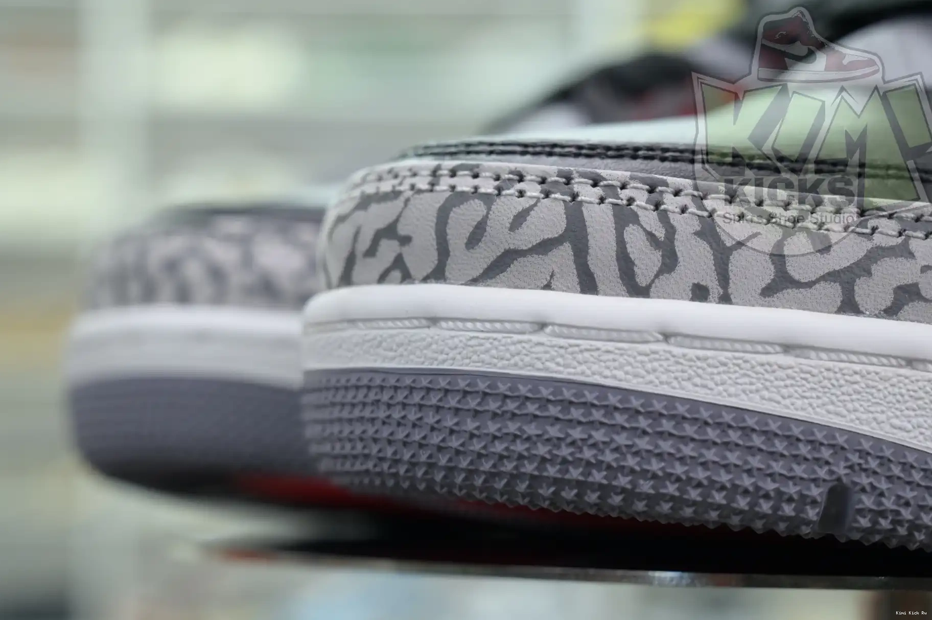 Cement Jordan Air Kimikick 3“Black Reimagined” 0711